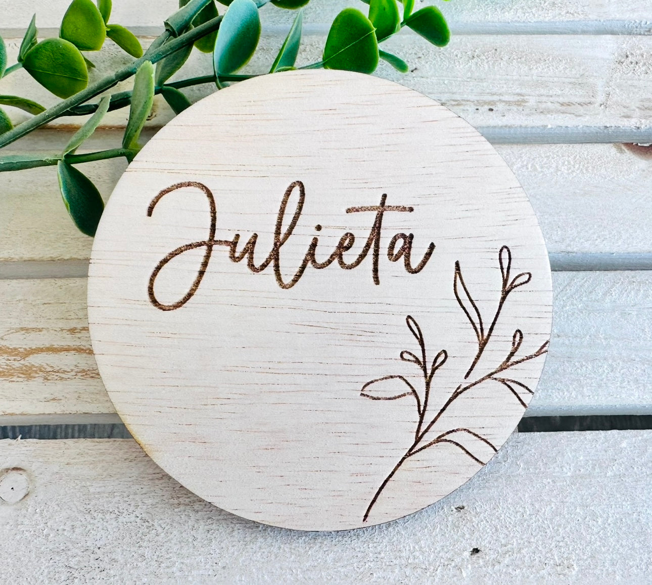 Nido round locker name tags