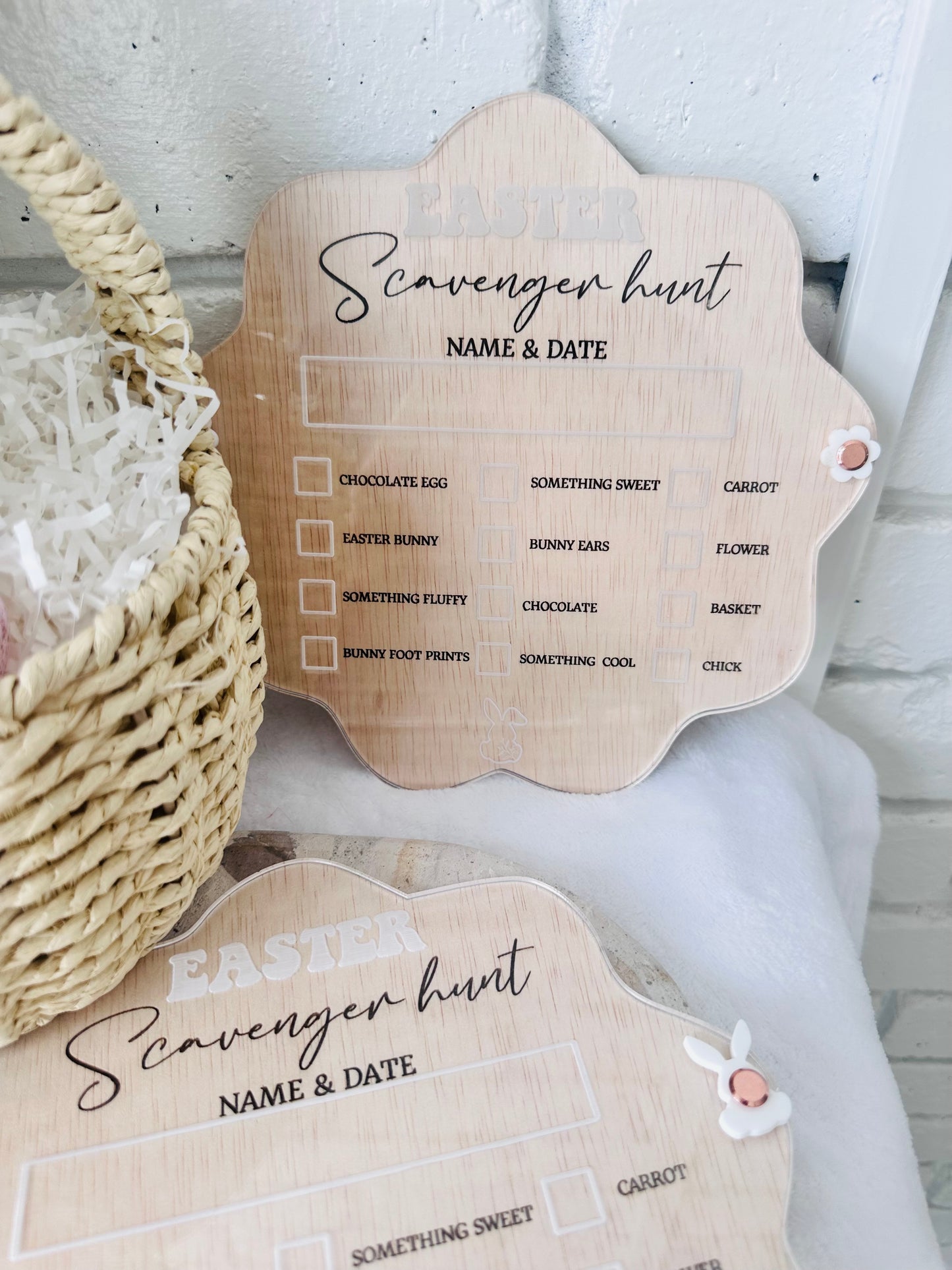 Scavenger hunt board
